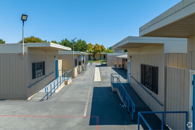 Classrooms at Hudson Elementary School are divided with walk ways in the open for convience.