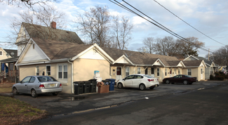 66 Main St, Keansburg, NJ 07734