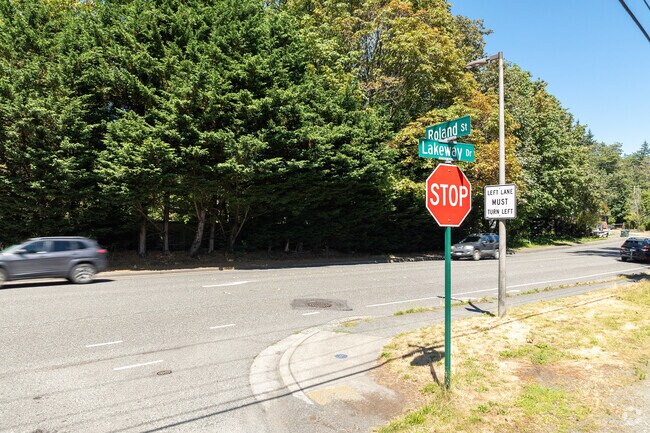 Whatcom Falls is bordered on one side by Lakeway Drive.