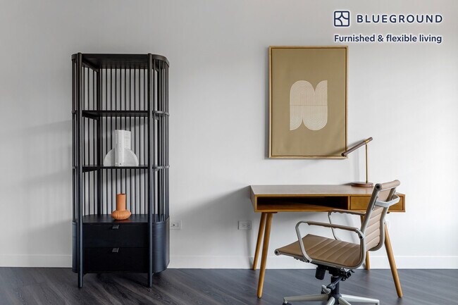 250 E Houston St unit FL5-ID1125, New York, NY 10002 - photo 4