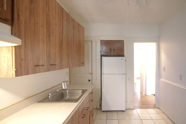 618 West St, Pittsburgh, PA 15221 - photo 5