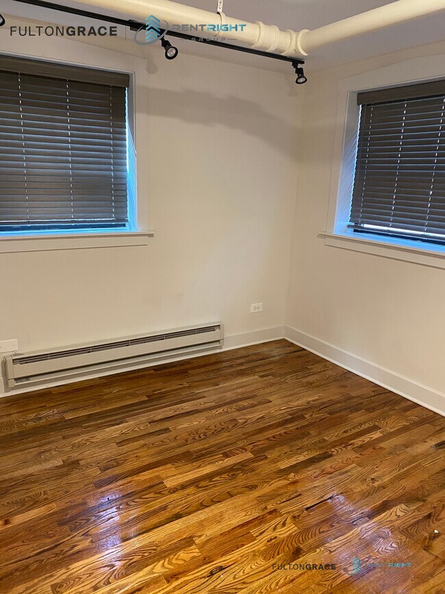 845 W Agatite Ave unit 845-3G, Chicago, IL 60640 - photo 4