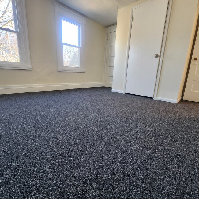 113 Sterling St, Rochester, NY 14606 - photo 6