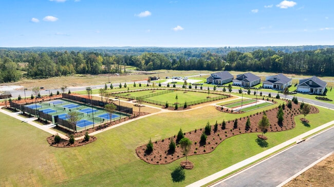 568 Parnassus Rd, Locust Grove, GA 20348 - photo 2