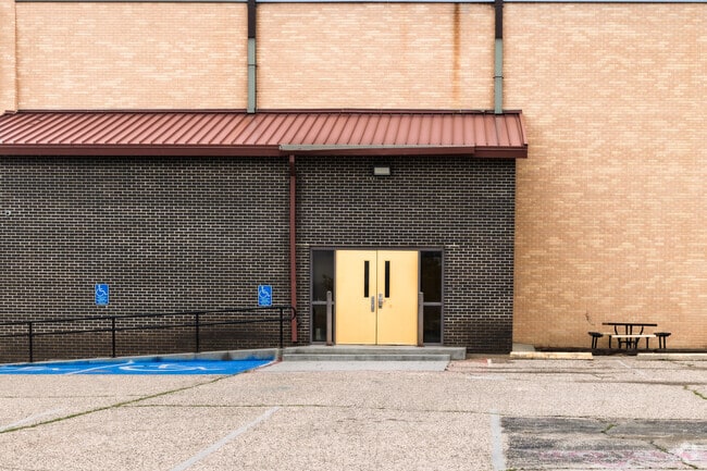 The gym at Raton High School.