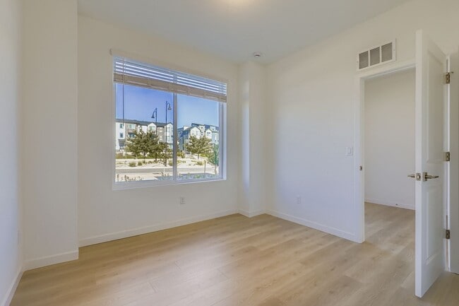 1749 Peak Loop, Broomfield, CO 80023 - photo 6