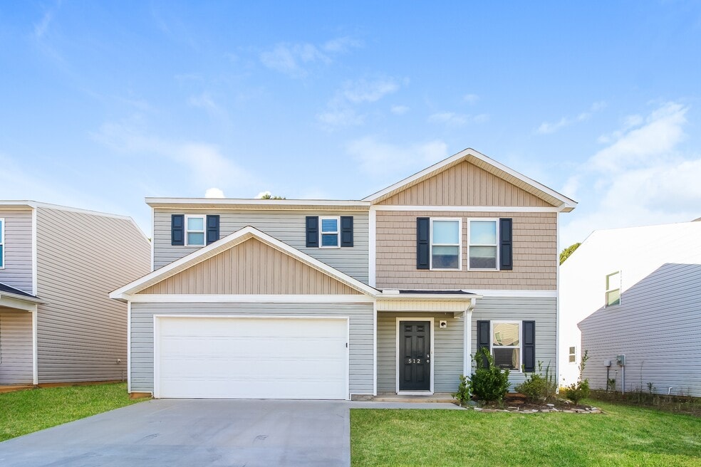 500 Wagon Trail, Duncan, SC 29334 - photo 1