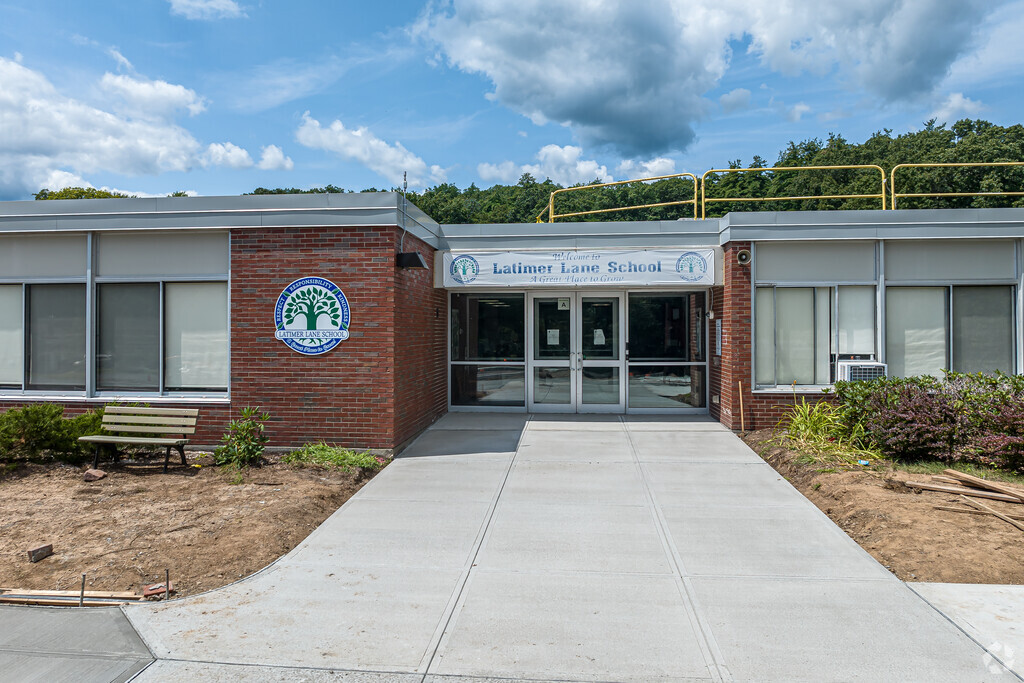 Weatogue's Latimer Lane School has 437 students in grades K-6.