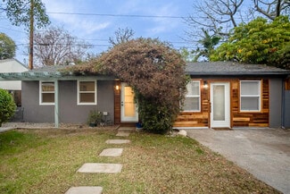 14039 Gilmore St Unit 1, Van Nuys, CA 91401