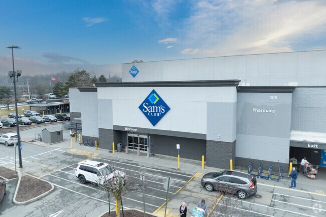 Sam's Club is a popular shopping spot in Scotchtown.