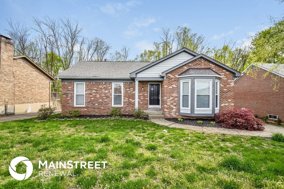 7120 Ridge Creek Rd, Louisville, KY 40291 - photo 1