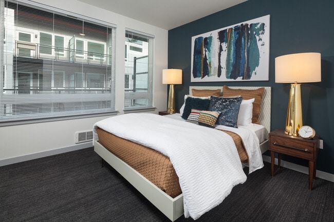 Heron Flats & Lofts, Redmond, WA 98052 - photo 5