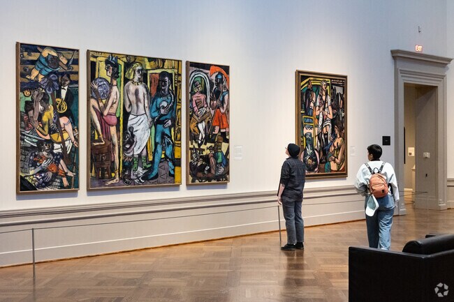 The St Louis Art Museum, just north of Cheltenham, has a vast collection of paintings.