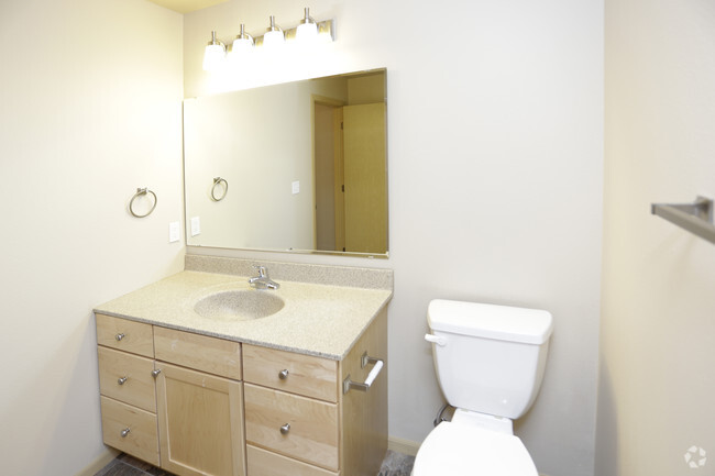 Two Bedroom-Master Bathroom