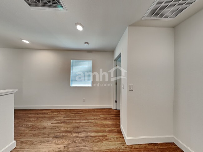 10132 W Oleta Ave, Las Vegas, NV 89178 - photo 7