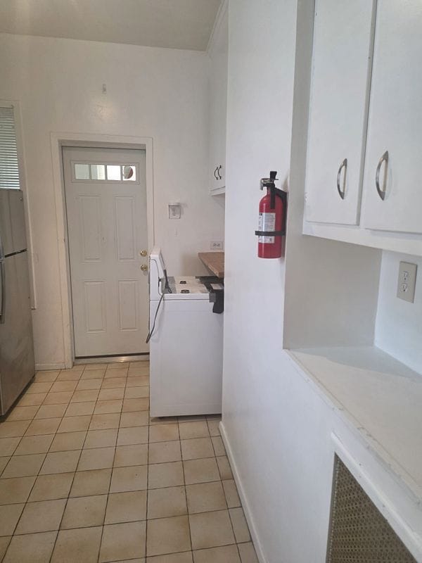 1527 Jarvis Ave, The Bronx, NY 10461