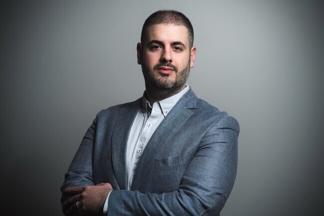 Agent Photo