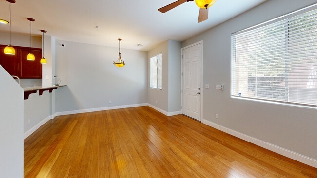 1525 Spiced Wine Ave unit 12103, Henderson, NV 89074 - photo 2