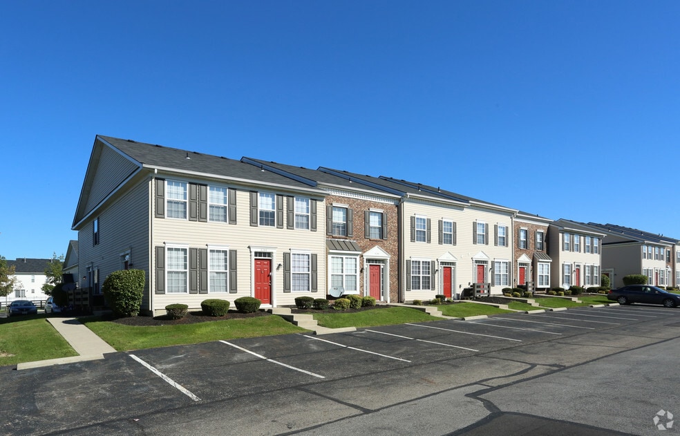 The Villages at Waggoner Park Apartment