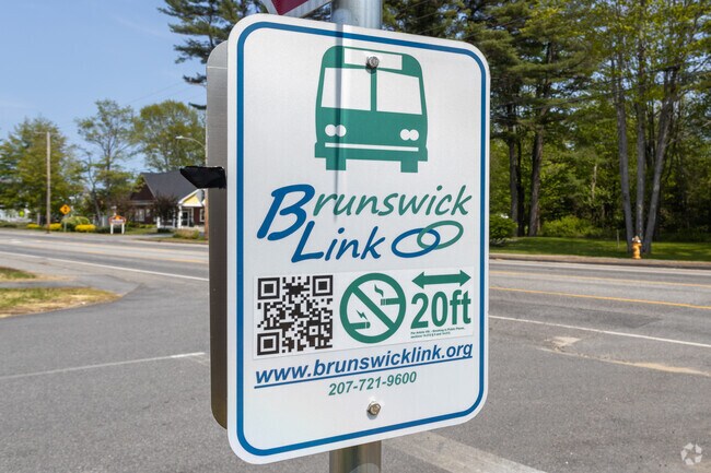 The Brunswick Link provides Monday-Friday public transit service in Brunswick Station.
