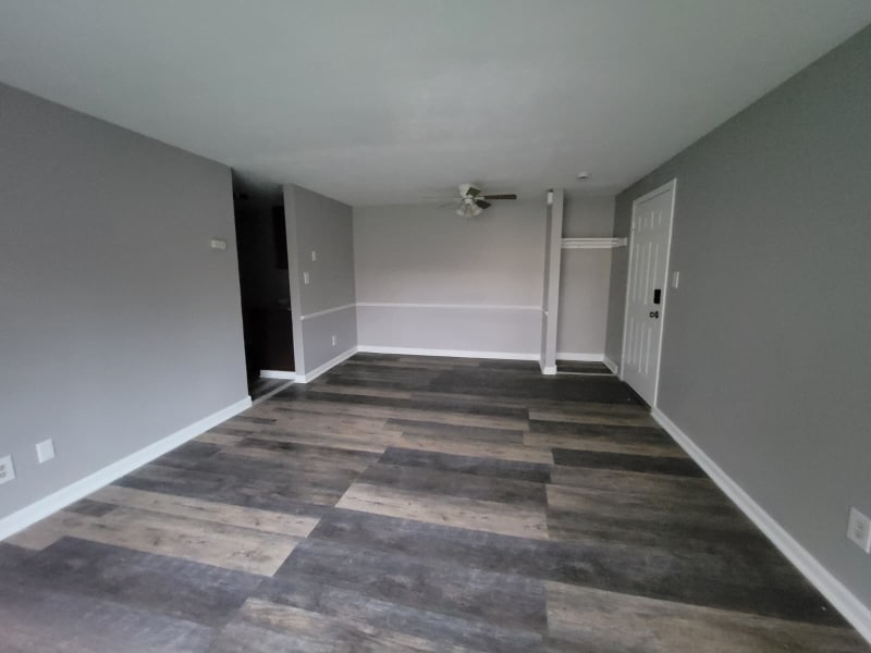 13420 Euclid Ave unit 1817-307, East Cleveland, OH 44112 - photo 1