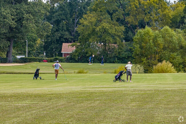 The Links at Fox Meadows is open to the public.