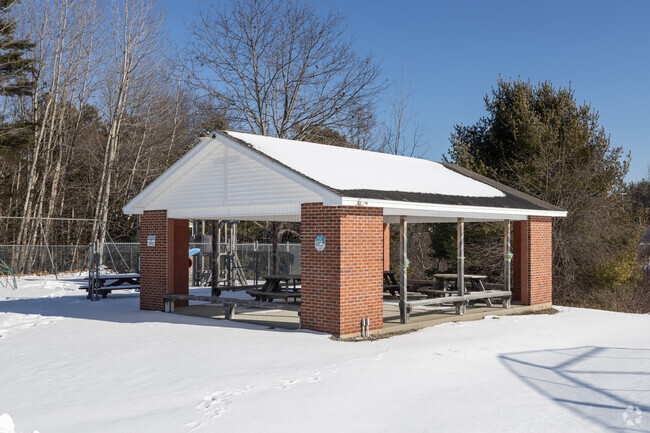 Wiscasset Christian Academy provides an education with a Christian upbringing.