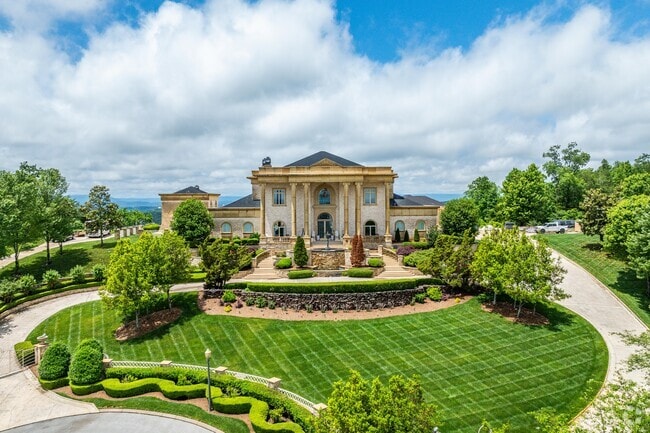 Apison offers amazing vantage points for one-of-a-kind mansions and large estates.