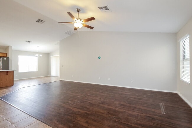 11755 W Banff Ln, El Mirage, AZ 85335 - photo 3