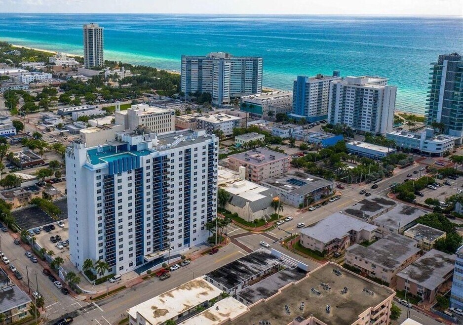 401 69th St unit 1000, Miami, FL 33141 - photo 1