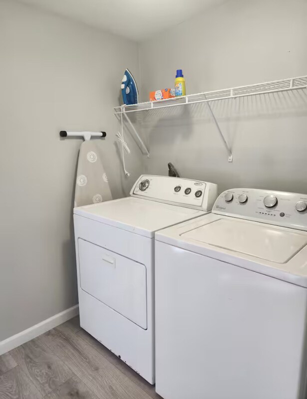 1334 W Ridgewood Ct, San Antonio, TX 78201 - photo 3