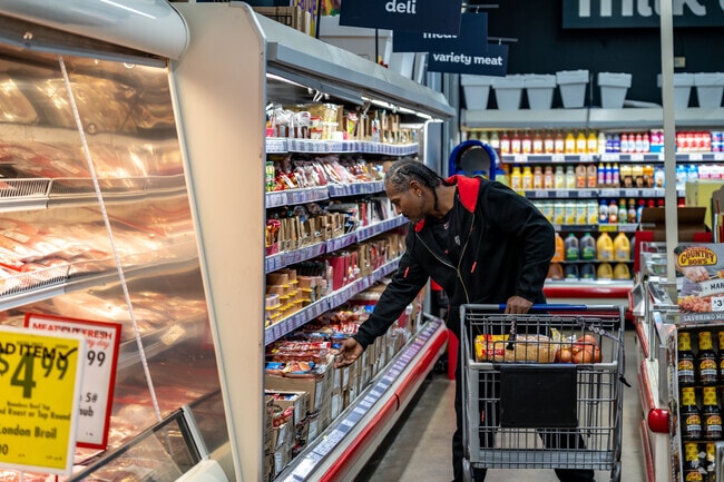 Residents of Maple Ridge enjoy the convenience of shopping for cooking needs at Save A Lot.