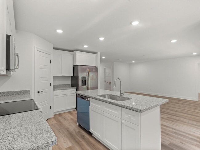 9626 W Oaklawn Rd, Biloxi, MS 39532 - photo 3