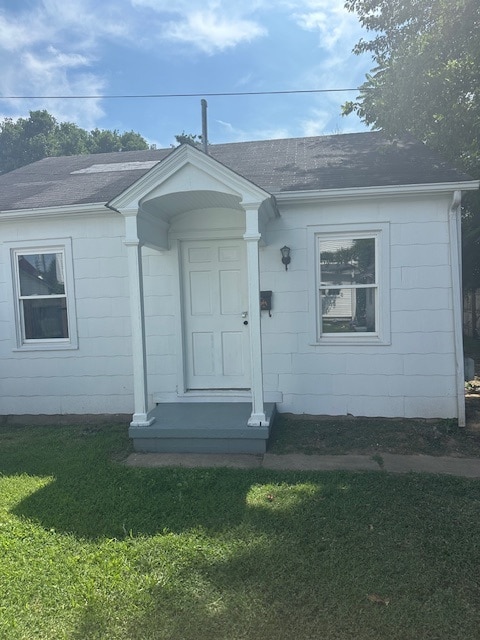 53 Spruce St, Gallipolis, OH 45631