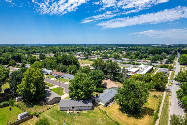 Residents in Bissett can find seclusion from the busy thoroughfares.