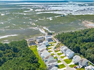 1051 Capersview Ct, Awendaw, SC 29429