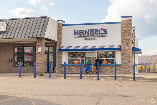 Delicious ice cream from Handel's is a Plains local favorite.