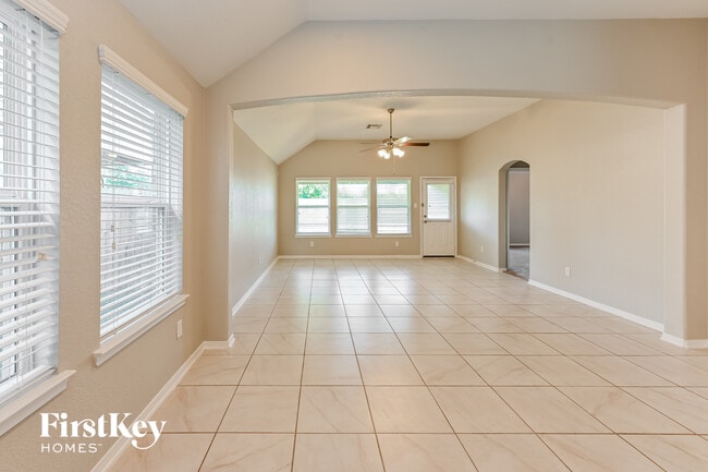 29462 Ridge Clearing Trail, Spring, TX 77386 - photo 2