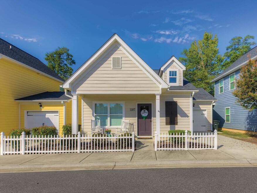 LEO at Augusta Commons 10 Walnut Ln, North Augusta, SC