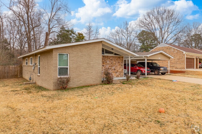 The vast majority of homes in Raleigh are single-family 2-3 bedroom homes.