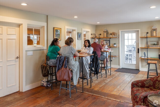 Jonathan Edwards Winery in North Stonington offers first-class wine and a gorgeous atmosphere.