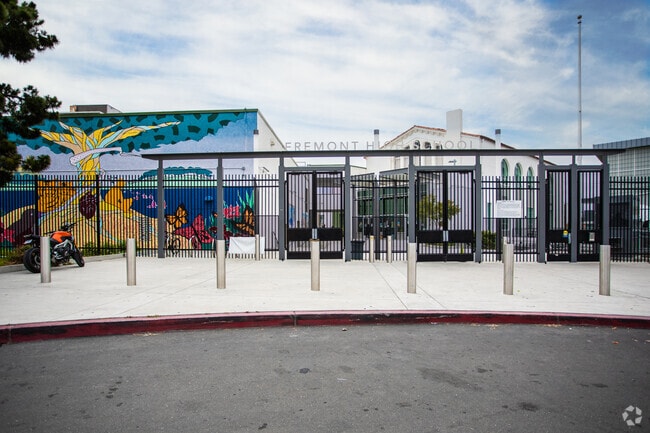 Fremont High School has 845 students, with a 18 to 1 student/teacher ratio.