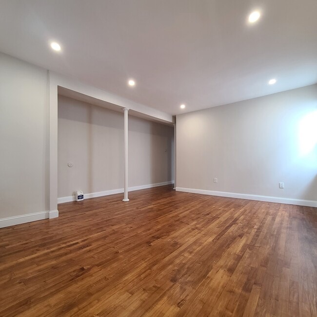 6115 Monitor Place unit 2nd Floor, West New York, NJ 07093 - photo 3