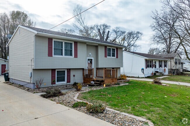 Split-level homes in Maywood showcase the neighborhood’s timeless appeal.
