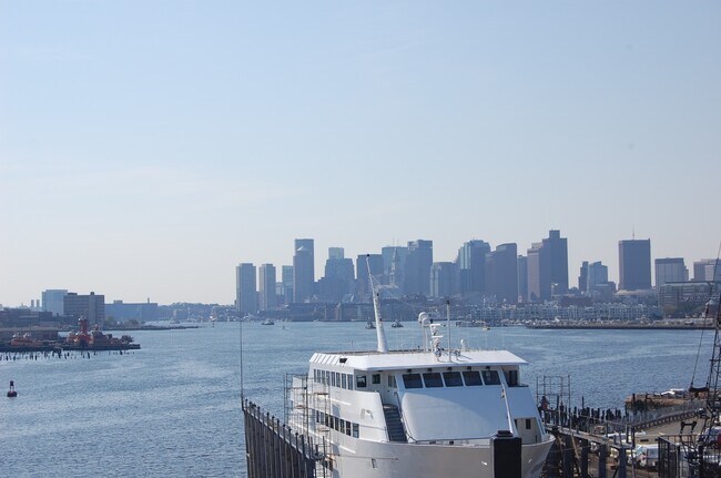 33 Medford St unit 3, Chelsea, MA 02150 - photo 4