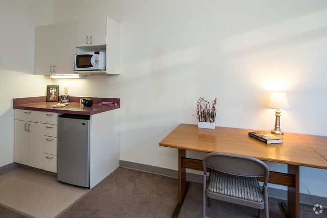 Loussac Sogn, Anchorage, AK 99501 - photo 2