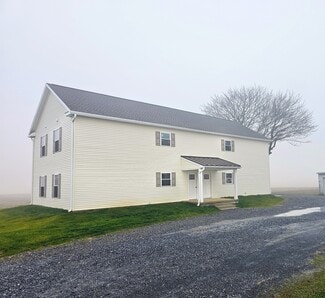2626 Creek Hill Rd, Leola, PA 17540