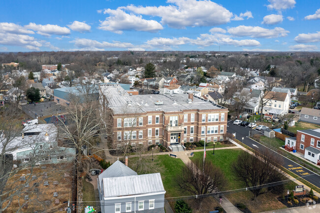 The MacFarland Intermediate School is the home of the Patriots.
