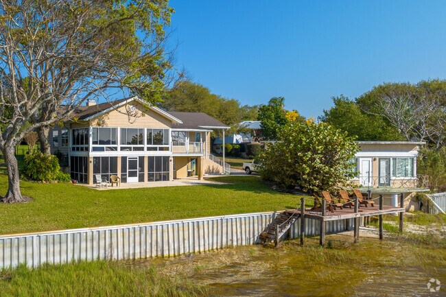 Many homes in Babson Park offer large front and backyards.