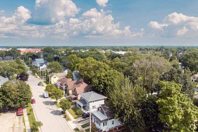 Older homes line a residential street in Historic Central.